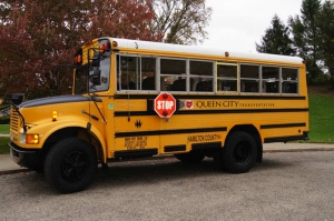 yellow bus